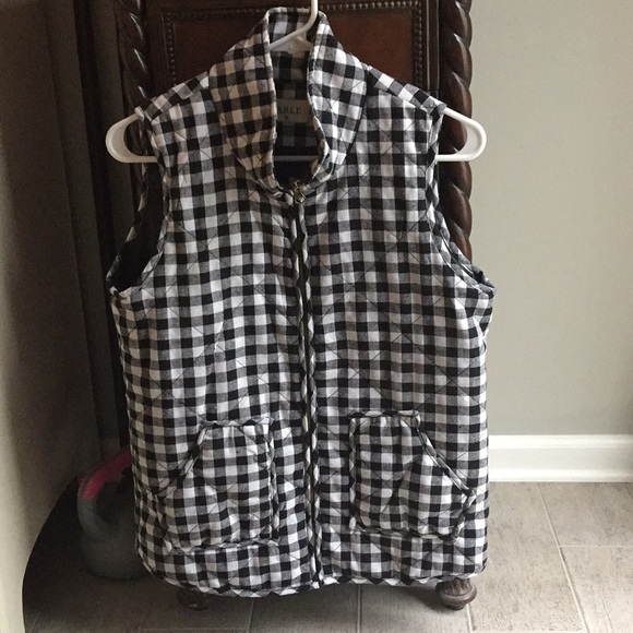 Quilted Vest - Picture 1 of 4